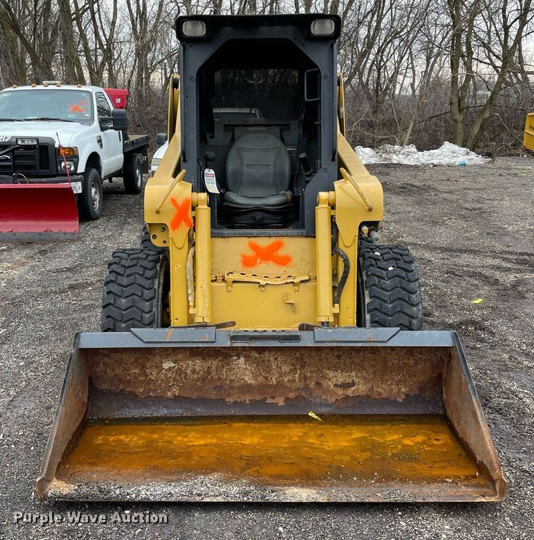 image for item DS5416 2007 Gehl 6640 skid steer loader