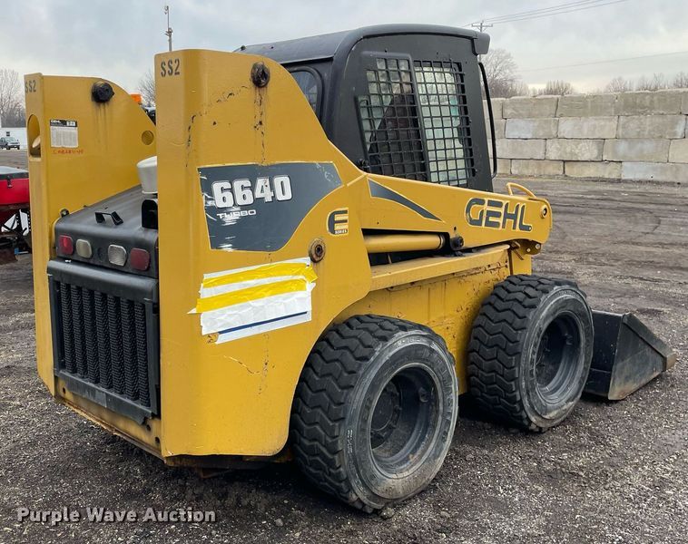 image for item DS5416 2007 Gehl 6640 skid steer loader