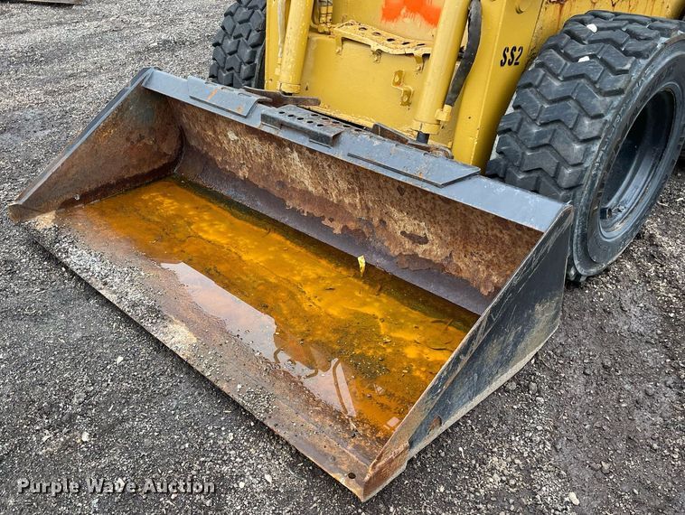 image for item DS5416 2007 Gehl 6640 skid steer loader