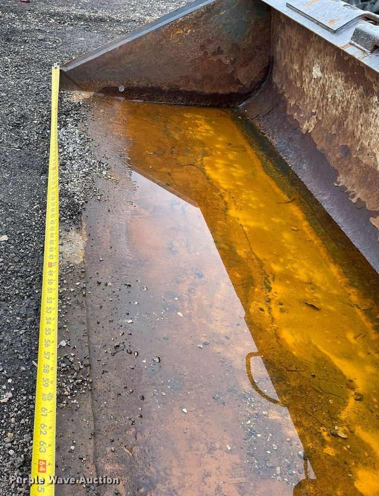 image for item DS5416 2007 Gehl 6640 skid steer loader