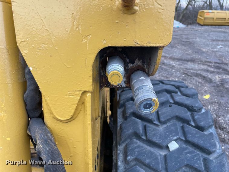 image for item DS5416 2007 Gehl 6640 skid steer loader