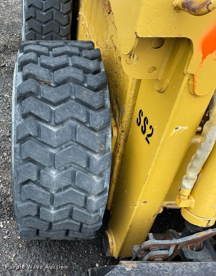 image for item DS5416 2007 Gehl 6640 skid steer loader