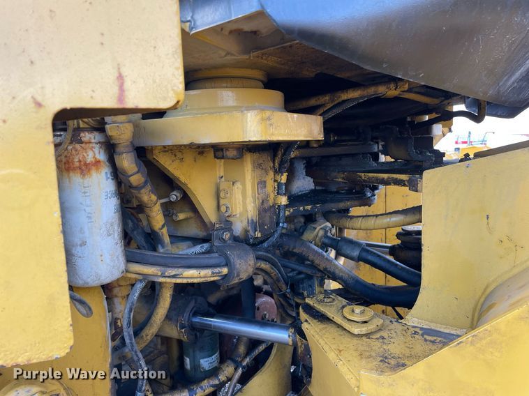 image for item DS5449 2004 Caterpillar  950G  wheel loader