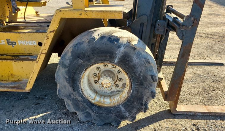 image for item DS7251 Caterpillar  R80 forklift