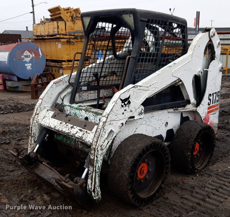 image for item DV9760 2004 Bobcat S175 skid steer loader