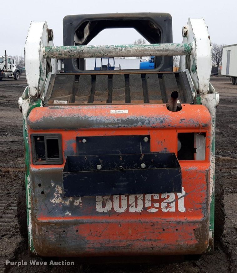 image for item DV9760 2004 Bobcat S175 skid steer loader