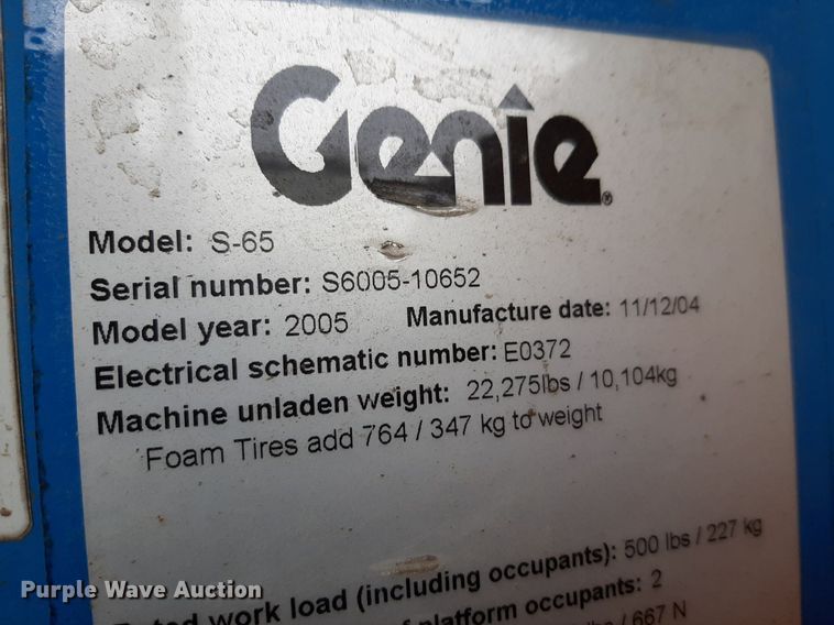 image for item DV9761 2005 Genie S-65 boom lift
