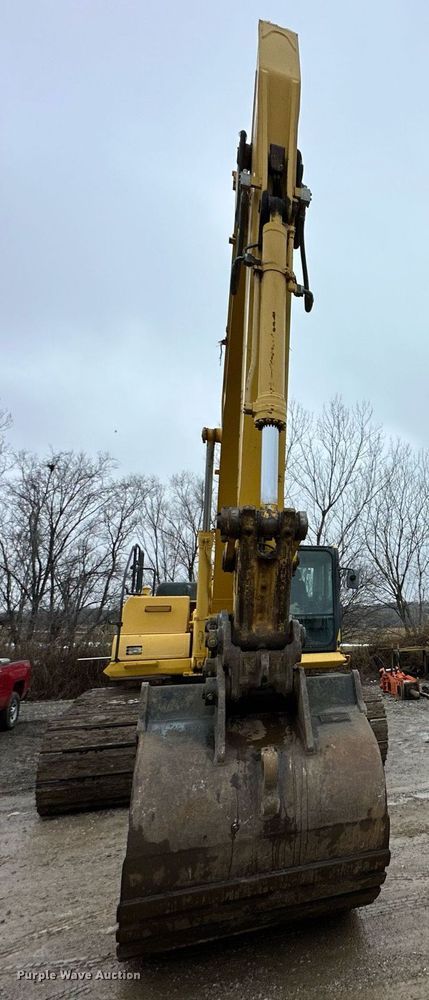 image for item DW2946 2013 Komatsu PC390LC-10 excavator
