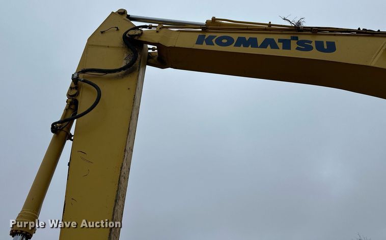 image for item DW2946 2013 Komatsu PC390LC-10 excavator
