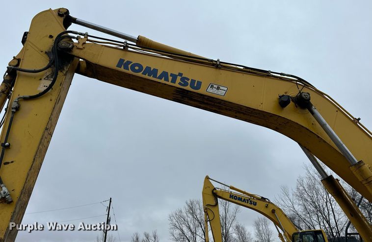 image for item DW2947 2012 Komatsu PC200LC-8 excavator