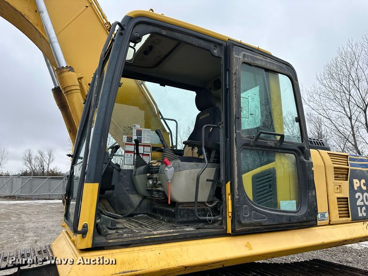 image for item DW2947 2012 Komatsu PC200LC-8 excavator
