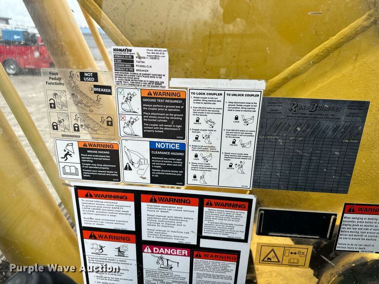 image for item DW2947 2012 Komatsu PC200LC-8 excavator