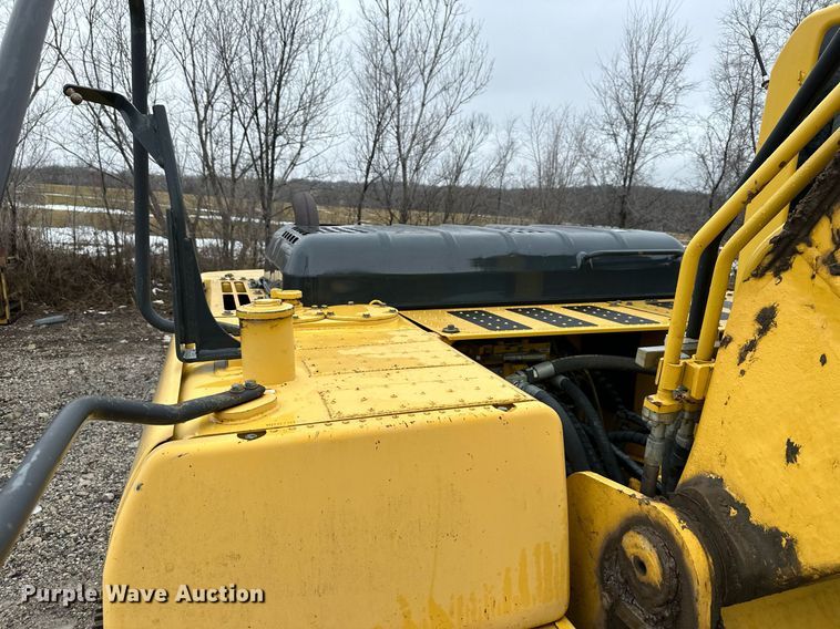 image for item DW2947 2012 Komatsu PC200LC-8 excavator