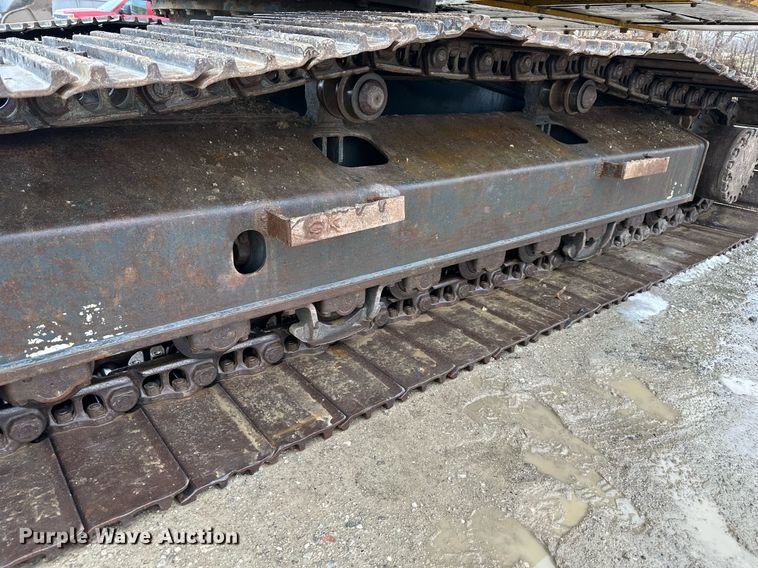 image for item DW2947 2012 Komatsu PC200LC-8 excavator