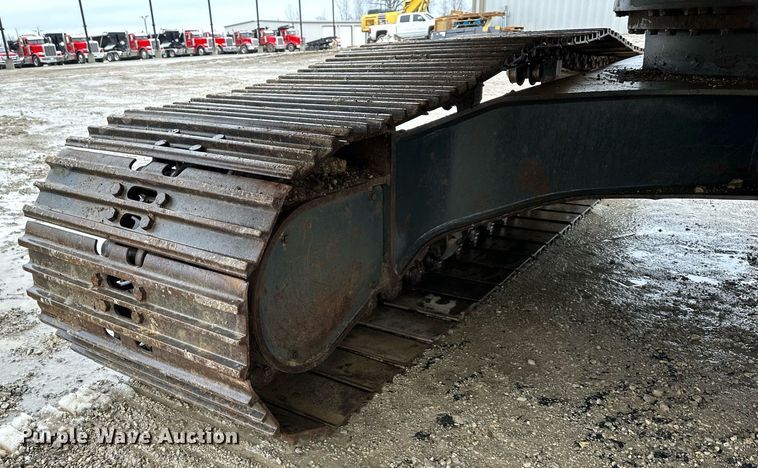 image for item DW2947 2012 Komatsu PC200LC-8 excavator