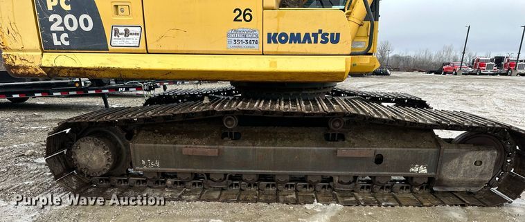 image for item DW2947 2012 Komatsu PC200LC-8 excavator