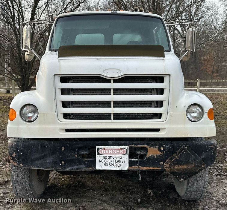 image for item DW2967 2000 Sterling  L-Line fuel truck