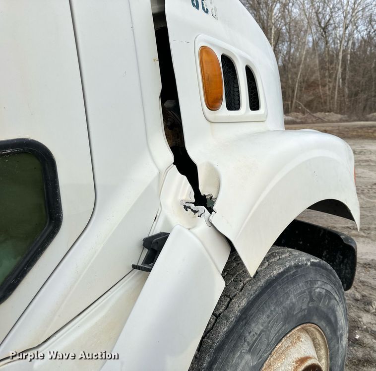 image for item DW2967 2000 Sterling  L-Line fuel truck