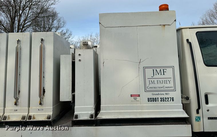 image for item DW2967 2000 Sterling  L-Line fuel truck