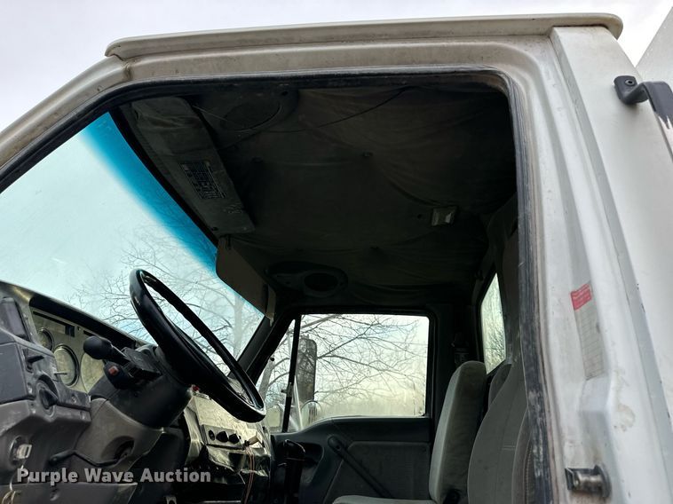 image for item DW2967 2000 Sterling  L-Line fuel truck