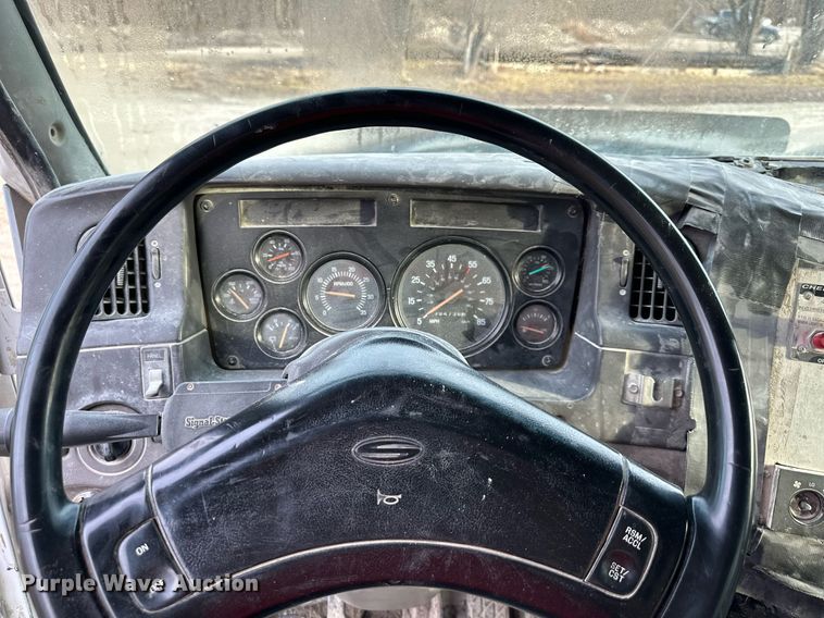 image for item DW2967 2000 Sterling  L-Line fuel truck