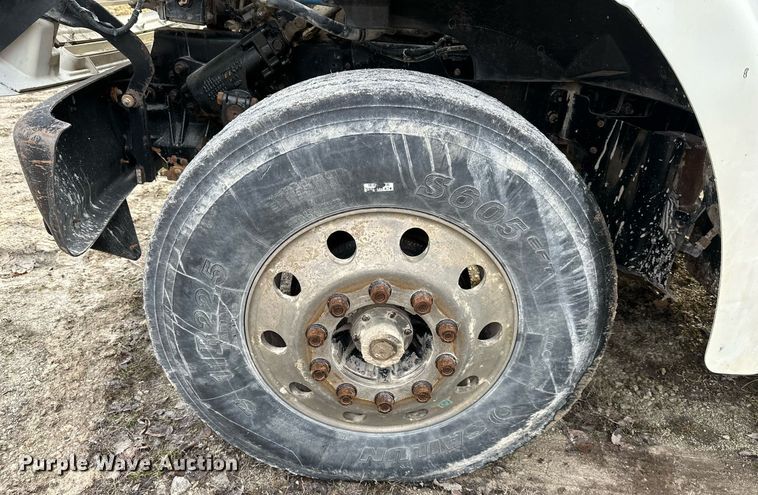 image for item DW2967 2000 Sterling  L-Line fuel truck