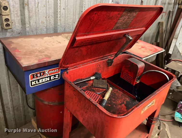 image for item EI0600 (3) parts washers