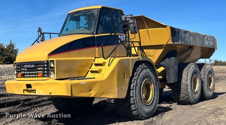 image for item EI0617 2005 Caterpillar 740 haul truck