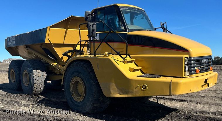 image for item EI0617 2005 Caterpillar 740 haul truck