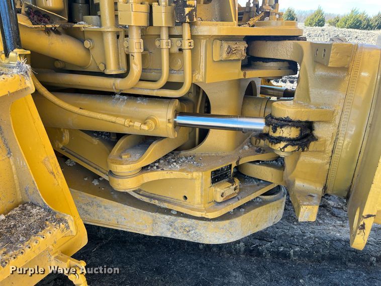 image for item EI0617 2005 Caterpillar 740 haul truck