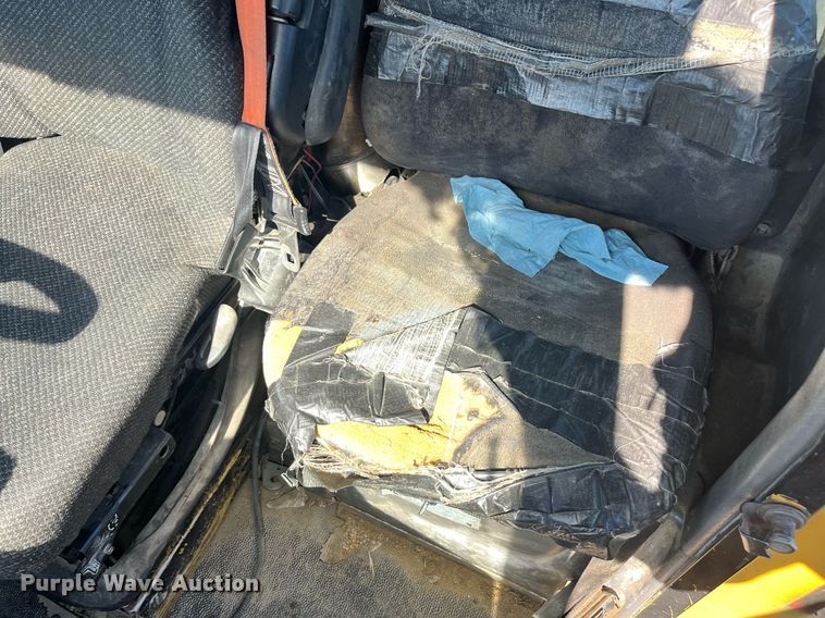 image for item EI0617 2005 Caterpillar 740 haul truck