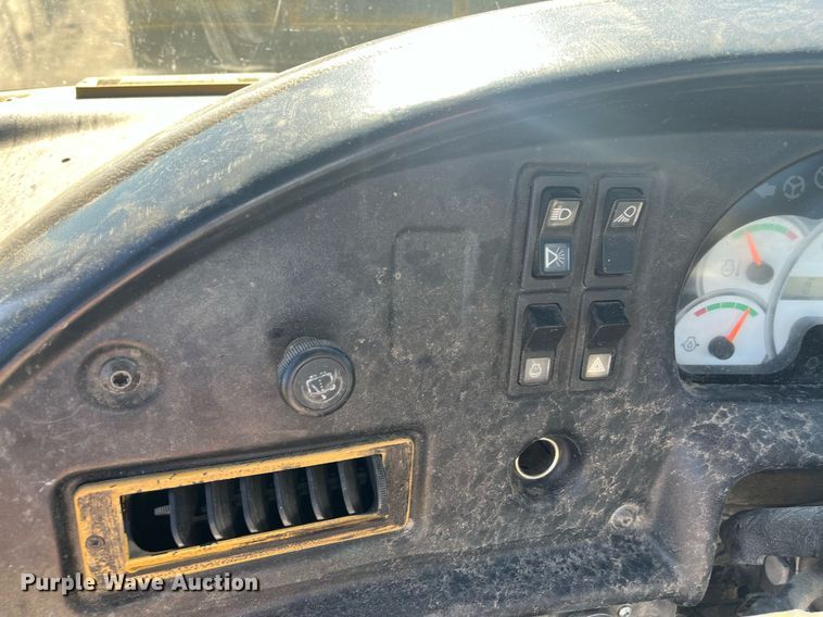 image for item EI0617 2005 Caterpillar 740 haul truck