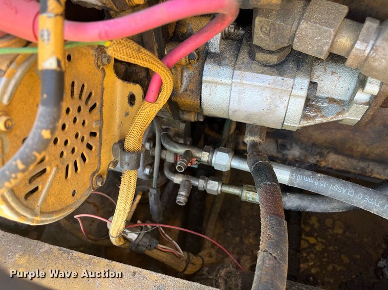 image for item EI0617 2005 Caterpillar 740 haul truck