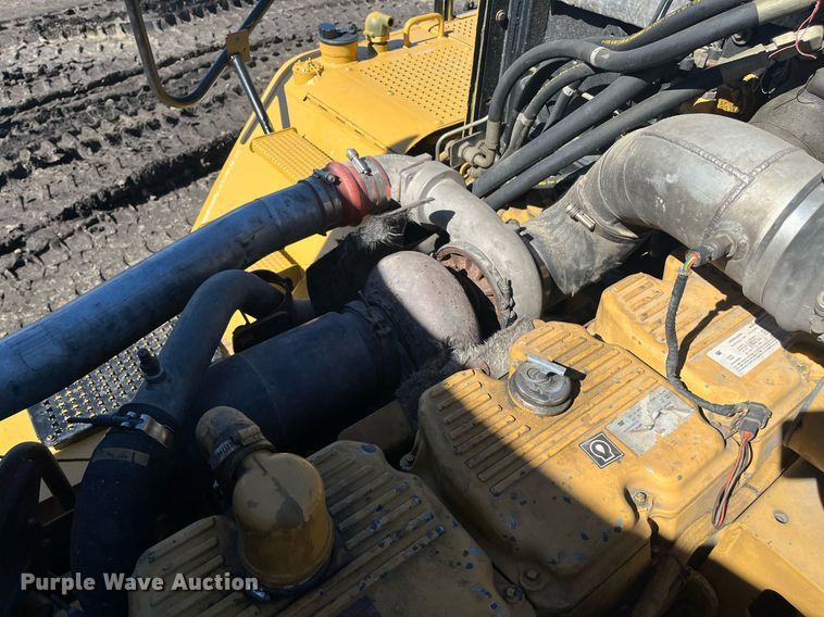 image for item EI0617 2005 Caterpillar 740 haul truck