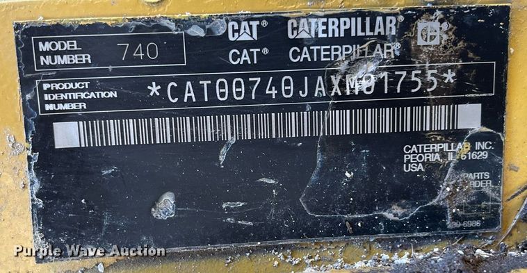 image for item EI0617 2005 Caterpillar 740 haul truck