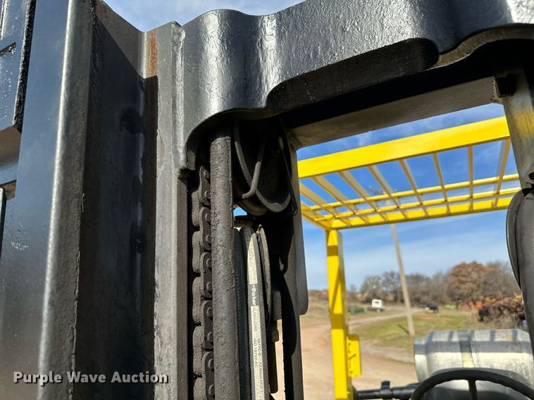 image for item EJ0208 2006 Hyster 110 forklift