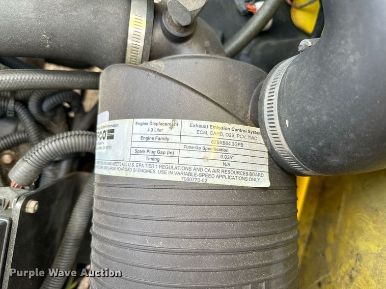 image for item EJ0208 2006 Hyster 110 forklift