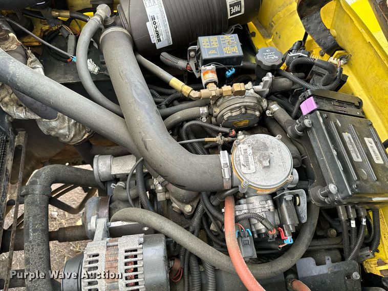 image for item EJ0208 2006 Hyster 110 forklift