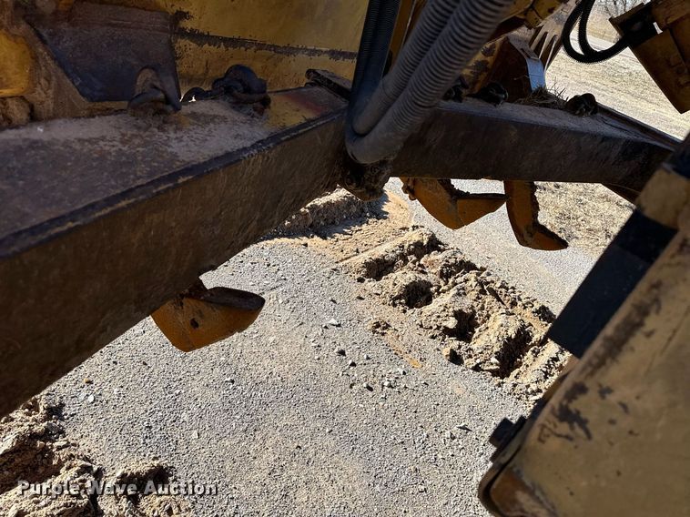 image for item EK9956 2008 Caterpillar D6T XL dozer