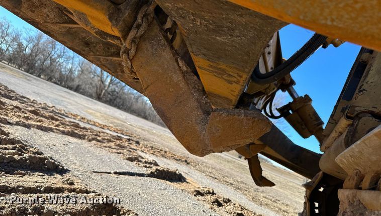 image for item EK9956 2008 Caterpillar D6T XL dozer