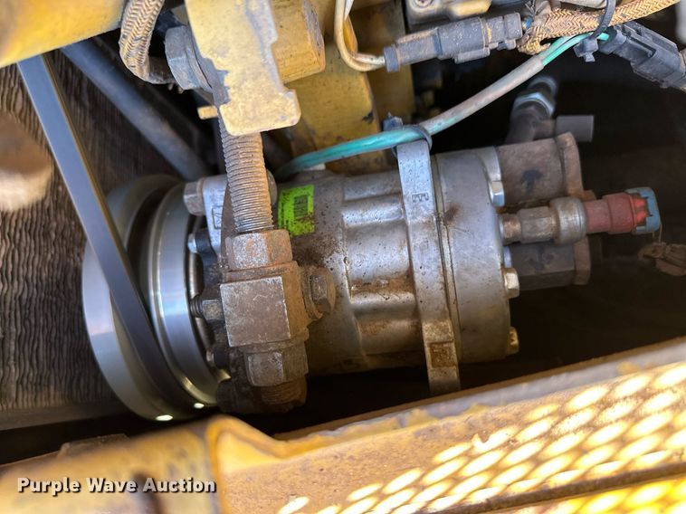 image for item EK9956 2008 Caterpillar D6T XL dozer