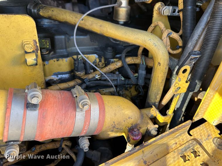 image for item EK9956 2008 Caterpillar D6T XL dozer