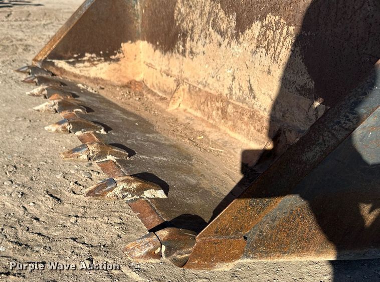 image for item EK9985 New Holland L555 skid steer loader