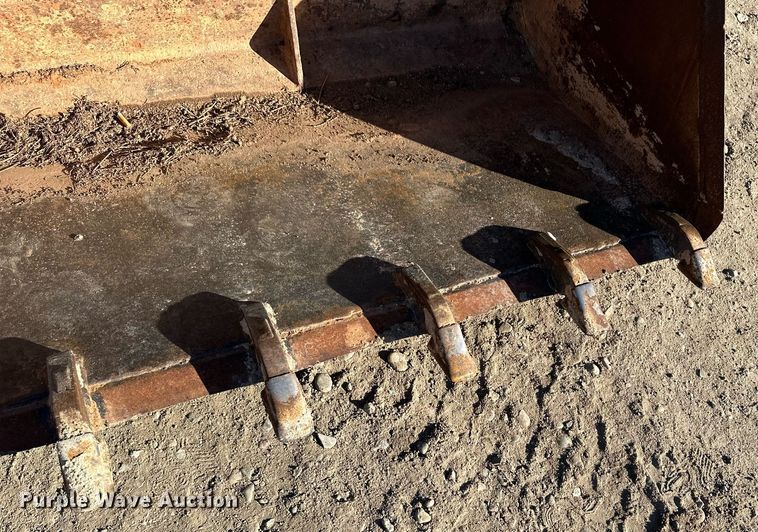 image for item EK9985 New Holland L555 skid steer loader