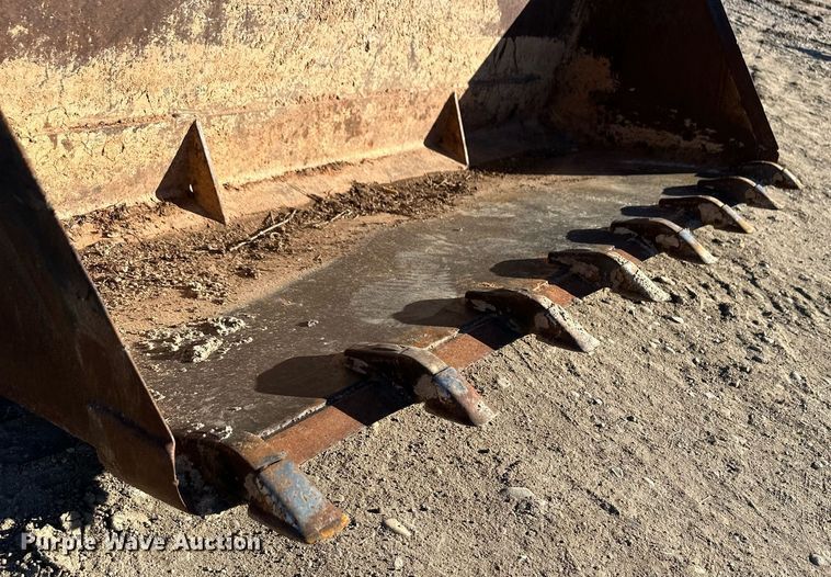 image for item EK9985 New Holland L555 skid steer loader