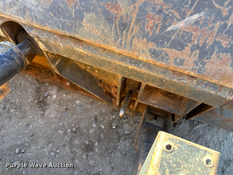 image for item EK9985 New Holland L555 skid steer loader