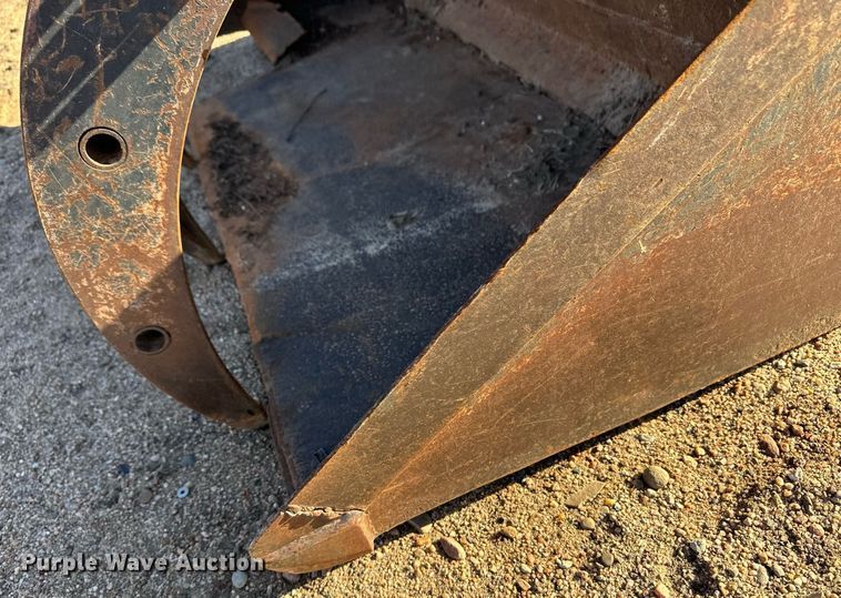 image for item EK9985 New Holland L555 skid steer loader