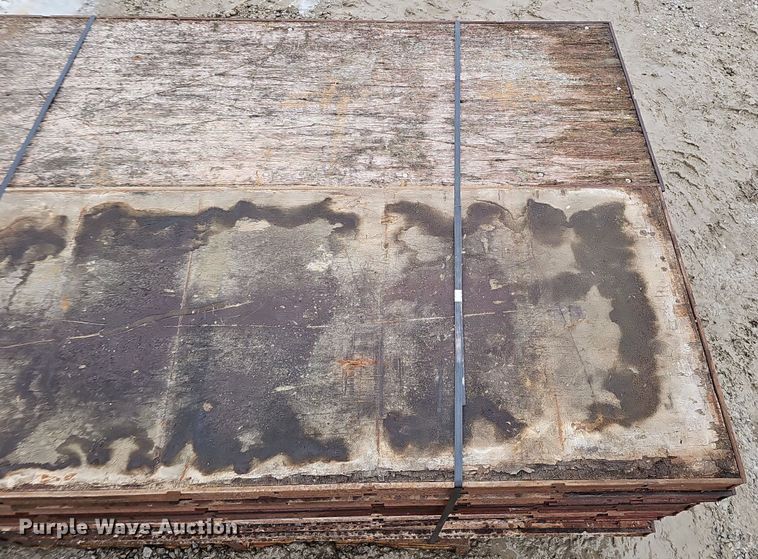 image for item IO9826 Approximately 44 Symon concrete forms