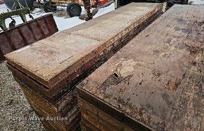 image for item IO9827 Approximately 51 Symon concrete forms
