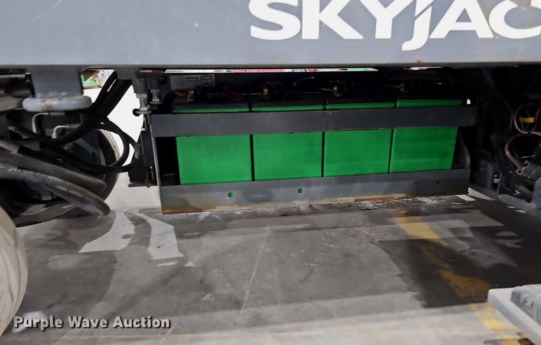 image for item IO9853 2018 SkyJack SJIII 3219 scissor lift